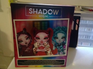 32€ Rainbow High Rosie MGA