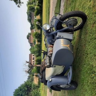 Vends side car dnepr k 750 Vends side car dnepr k 750