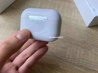 airpods pro