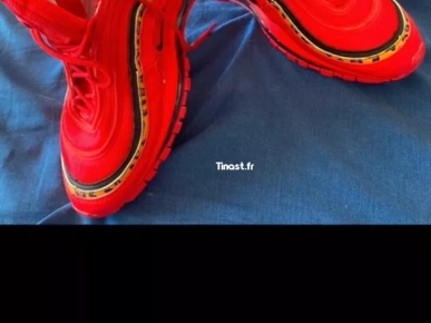Nike Air max 97 - rouge - léopard - taille 44 Nike Air max 97 - rouge - léopard - taille 44