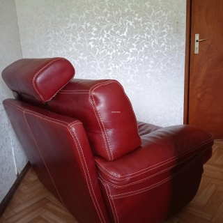 Vente fauteuils cuir (2) Vente fauteuils cuir (2)