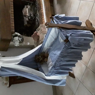 Berceau en bois et très jolies garnitures fille et  garçon Berceau en bois et très jolies garnitures fille et  garçon
