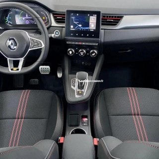 Renault Captur 1.6 E-TECH HYBRIDE 145 RS LINE Renault Captur 1.6 E-TECH HYBRIDE 145 RS LINE