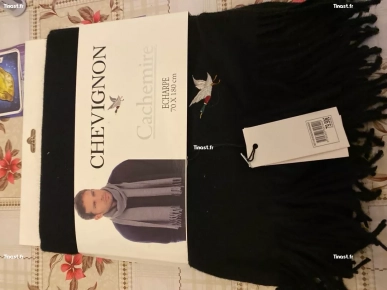 écharpe neuve écharpe neuve