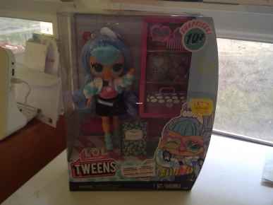 24€ Surprise Tweens Ellie  Fly