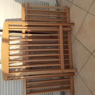 Lit bébé en pin avec matelas Lit bébé en pin avec matelas