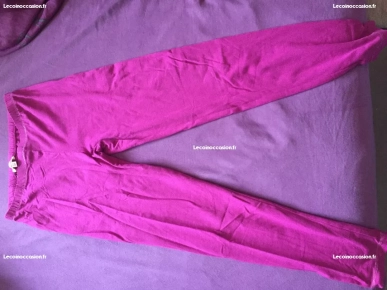 Legging pour enfant rose. Legging pour enfant rose.