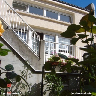 Maison 10 pièces 250 m² Maison 10 pièces 250 m²