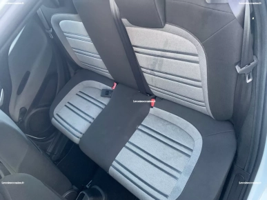 je vent ma voiture Fiat punto je vent ma voiture Fiat punto