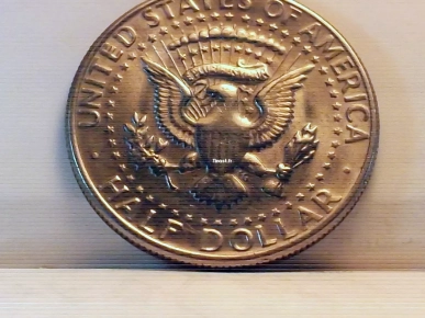 4 pieces de monnaie americaines.