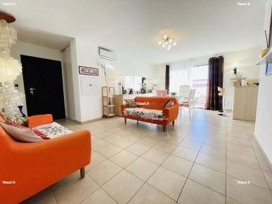 Nouveauté! T3 Lumineux avec terrasse vue jardins et montagnes L18