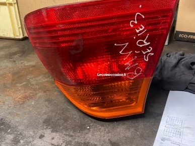 Feu arrière gauche, BMW série trois Feu arrière gauche, BMW série trois