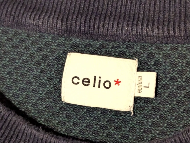 Pull Célio Vert Motif Petits Rectangles Noirs Vêtement Tendance