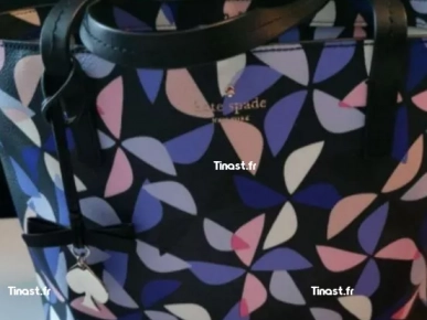 61€ SAC FOURRE TOUT KATE SPADE 61€ SAC FOURRE TOUT KATE SPADE