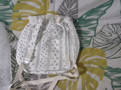 18€ Backpack floral