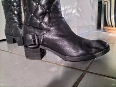 Bottes cuir pointure 36 Bottes cuir pointure 36