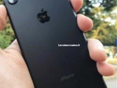 a vendre IPhone 7 a vendre IPhone 7