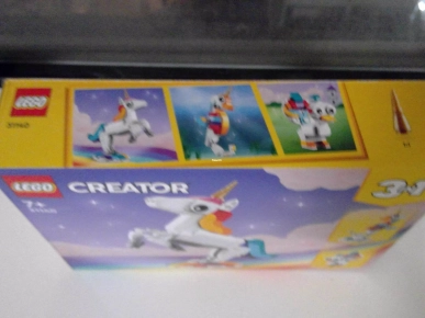 10€ La licorne magique Lego 31140