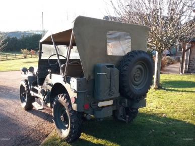 Jeep willys de 1975