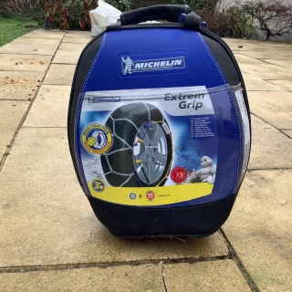 Chaîne a neige Chaîne a neige