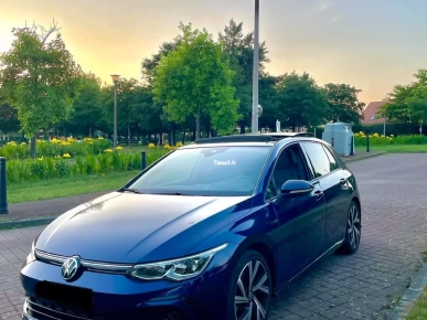 Volkswagen Golf R-Line 1ST, modèle VIII SW 2.0 TDI SCR 150 R-LINE