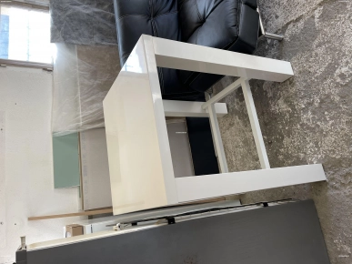 Vend table mange debout Vend table mange debout