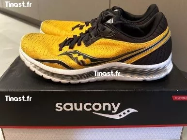 SAUCONY KINVARA