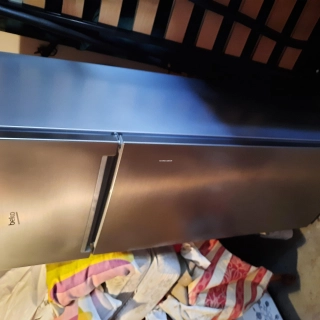 RÉFRIGÉRATEUR CONGELATEUR MARQUE BEKO RÉFRIGÉRATEUR CONGELATEUR MARQUE BEKO