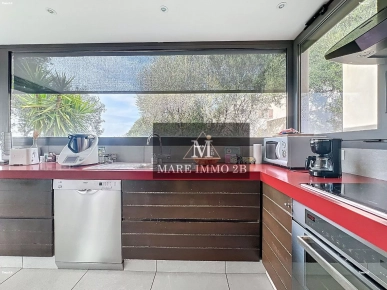 Villa avec Piscine et Vue Mer