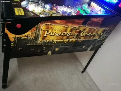 FLIPPER Pirates Des Caraibes FLIPPER Pirates Des Caraibes