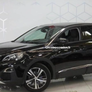 Trés belle Peugeot 3008 ALLURE 120ch S&S 6 HDI Noir Trés belle Peugeot 3008 ALLURE 120ch S&S 6 HDI Noir
