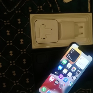 Iphone 11 pro max 64 gb Iphone 11 pro max 64 gb