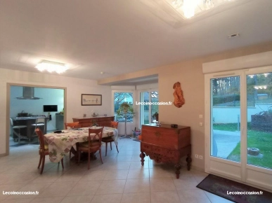 Maison 7 pièces 174 m² Maison 7 pièces 174 m²