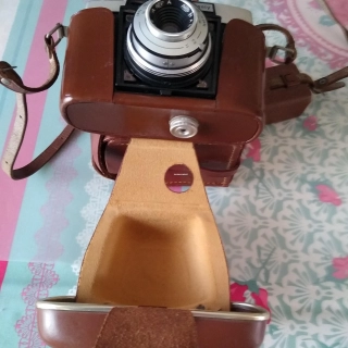 Ancien appareil photo AGFA ISOLY Ancien appareil photo AGFA ISOLY