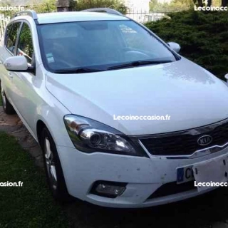 Kia  ceed sw Kia  ceed sw