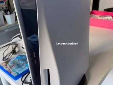 pour une urgence je vend ma ps5 standard pour une urgence je vend ma ps5 standard