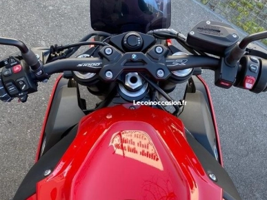 Bmw s 1000 r - etat neuf - finition pro Bmw s 1000 r - etat neuf - finition pro