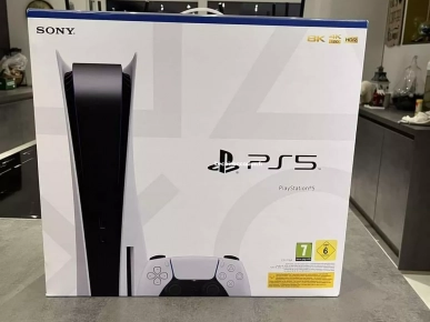 PLAYSTATION 5 version standard (avec lecteur Blue Ray) PLAYSTATION 5 version standard (avec lecteur Blue Ray)