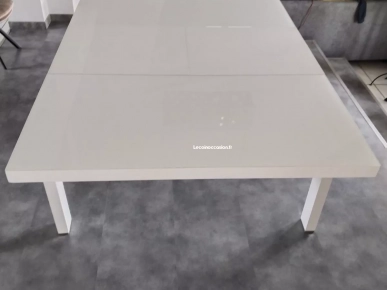 Table verre polie blanc