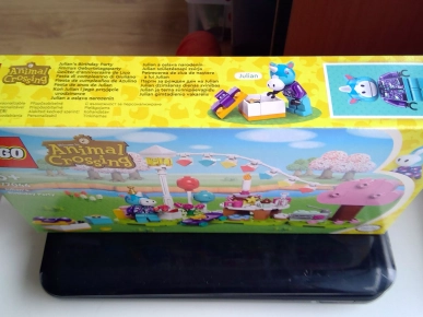 14€ L'anniversaire de Julian (Lego 77046)