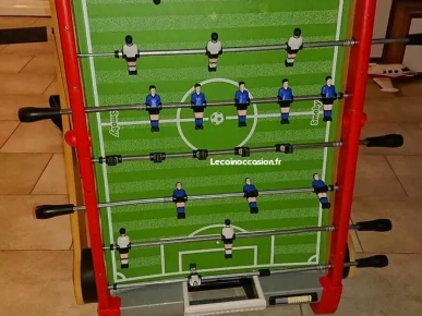 baby foot en état normal a vendre baby foot en état normal a vendre