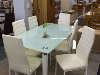 NOUVELLE TABLE BLANCHE AVEC 6 CHAISES AU MEILLEUR PRIX NOUVELLE TABLE BLANCHE AVEC 6 CHAISES AU MEILLEUR PRIX