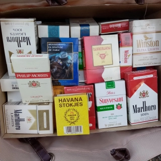 Collection paquets de cigarettes