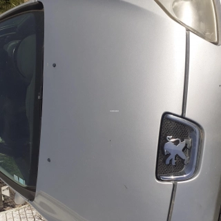 Voiture entière pour pièces Voiture entière pour pièces