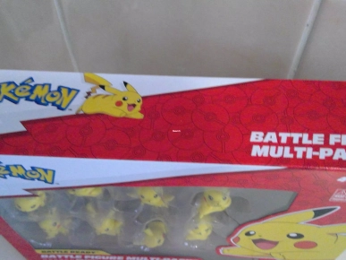 22€ Battle figure Pikachu(Bandai)