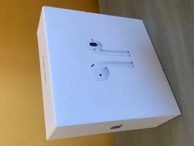 AirPods (2eme génération) AirPods (2eme génération)