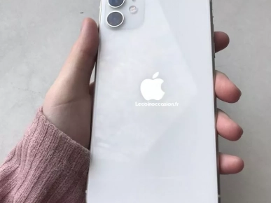 iPhone 11 64 go iPhone 11 64 go