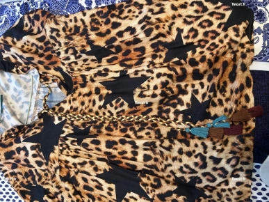 Tunique léopard. Tunique léopard.