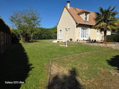 Charmant Pavillon 150 m² -1000 m² - S/sol -5 chambres-Au calme