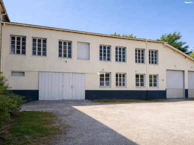 GARAGE / GARDE MEUBLE